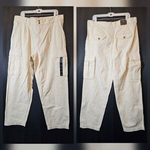 Banana Republic Lou Ultra High Rise Cream Cargo Pants Women’s Size  33/16 NWT